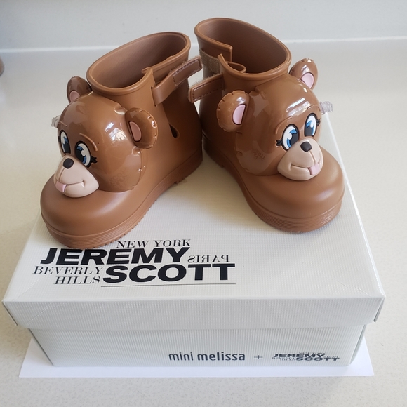 Mini Melissa Girl Shoes - Picture 2 of 5